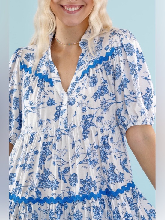 Umgee Dresses & Skirts - NWT Umgee Blue White Toile Ric-Rac Tiered Mini Dress L